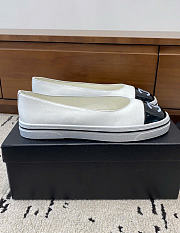 Kitlife Chanel 26P Slip-on Shoes White  - 3