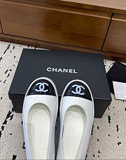 Kitlife Chanel 26P Slip-on Shoes White  - 2