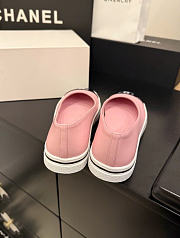 Kitlife Chanel 26P Slip-on Shoes Pink - 4