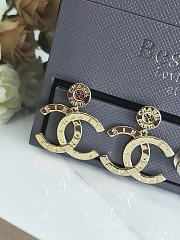 Kitlife Chanel Button Letter Earrings  - 2