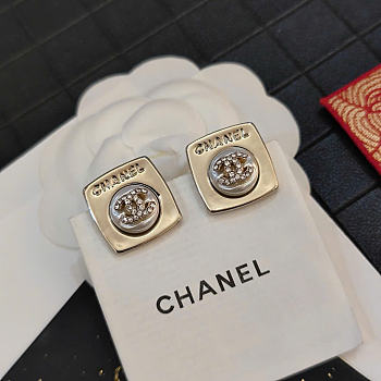 Kitlife Chanel Square Pearl and Crystal Letter Earrings