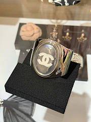 Kitlife Chanel Silver Oval Mirror-Finish Double C Open Bracelet - 2