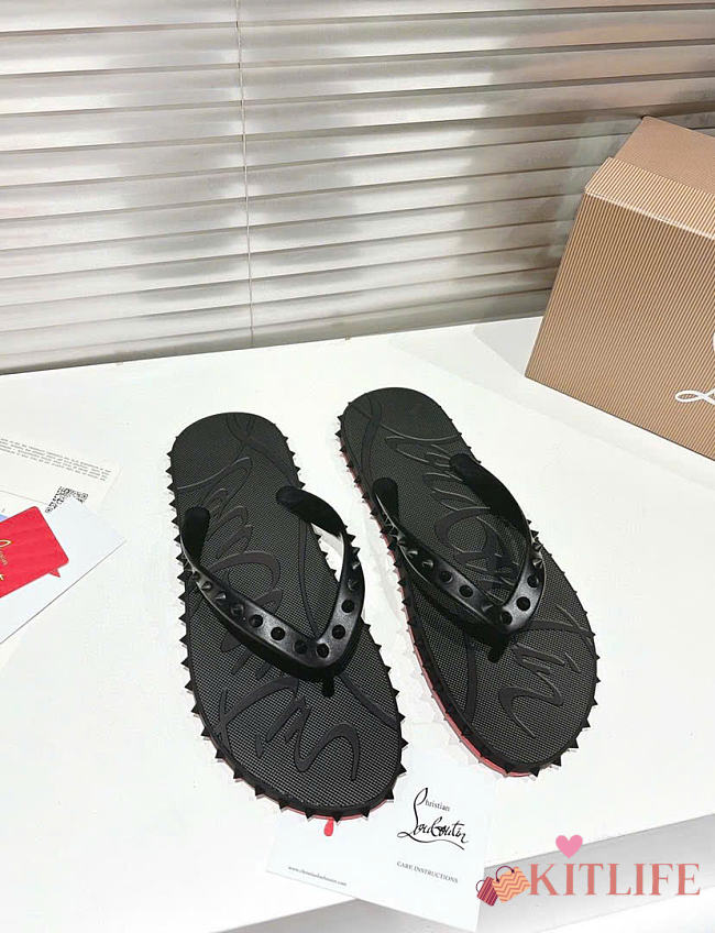Kitlife Christian Louboutin Super Loubi Flip Spiked Thong Sandals Black - 1