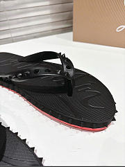 Kitlife Christian Louboutin Super Loubi Flip Spiked Thong Sandals Black - 6