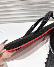 Kitlife Christian Louboutin Super Loubi Flip Spiked Thong Sandals Black - 5