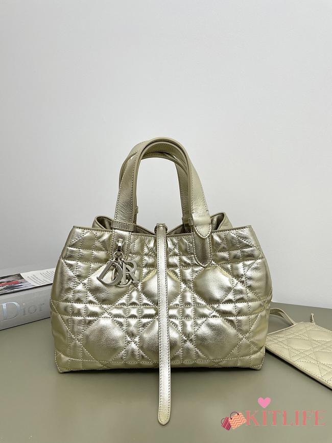 Kitlife Dior Medium Toujours Bag Metallic Gold-Tone Macrocannage Calfskin 28.5x19x21cm - 1