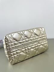 Kitlife Dior Medium Toujours Bag Metallic Gold-Tone Macrocannage Calfskin 28.5x19x21cm - 5