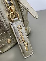 Kitlife Dior Medium D-Journey Bag in Metallic Gold-Tone Flat Macrocannage Crinkled Calfskin 33x16x15cm - 5