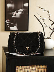 Kitlife Chanel Shoulder Bag Black Suede 30x16x13cm - 1