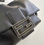 Kitlife Fendi Mamma Baguette Small Bag Black 16x10x13cm  - 2