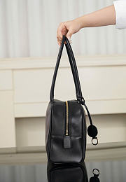 Kitlife Chanel Large Bowling Bag Black Calfskin and Gold-Plated Metal AS6211 19x35.5x12.5cm - 3