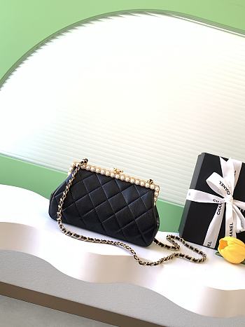 Kitlife Chanel Black Pearlescent Lambskin, Artificial Pearls & Gold-colored Metal Clutch AS5912 10x20x7cm