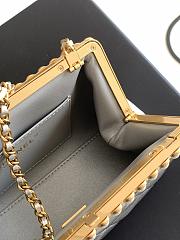 Kitlife Chanel Silver Pearlescent Lambskin, Artificial Pearls & Gold-colored Metal Clutch AS5912 10x20x7cm  - 5