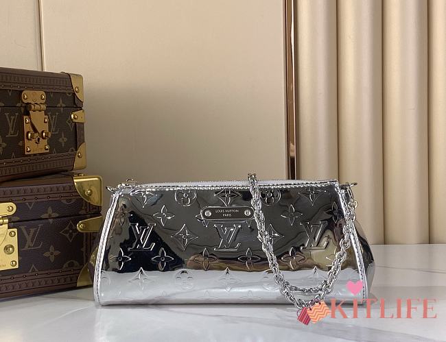 Kitlife Louis Vuitton Pochette Eva Bag Silver M26100 27x11x5cm - 1