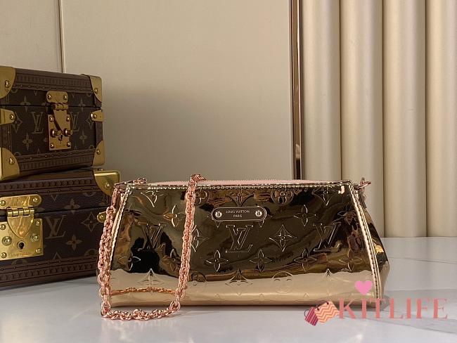 Kitlife Louis Vuitton Pochette Eva Bag Gold M26100 27x11x5cm  - 1