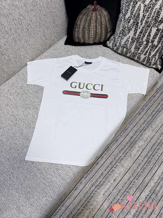 Kitlife Gucci White Washed Cotton Jersey With Gucci Print T-shirt - 1