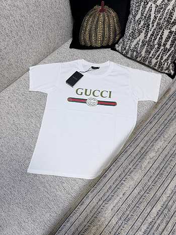 Kitlife Gucci White Washed Cotton Jersey With Gucci Print T-shirt