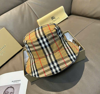 Kitlife Burberry Classic Bucket Hat