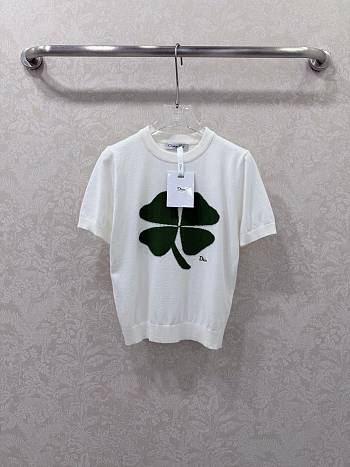 Kitlife Dior T-Shirt White with Clover Embroidery