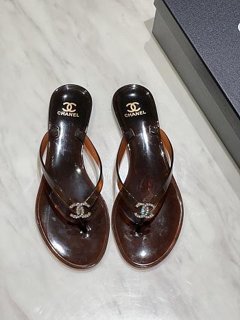 Kitlife Chanel Diamond Jelly Beach Flip-Flops Dark Brown