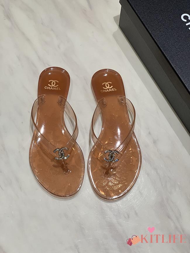 Kitlife Chanel Diamond Jelly Beach Flip-Flops Beige - 1