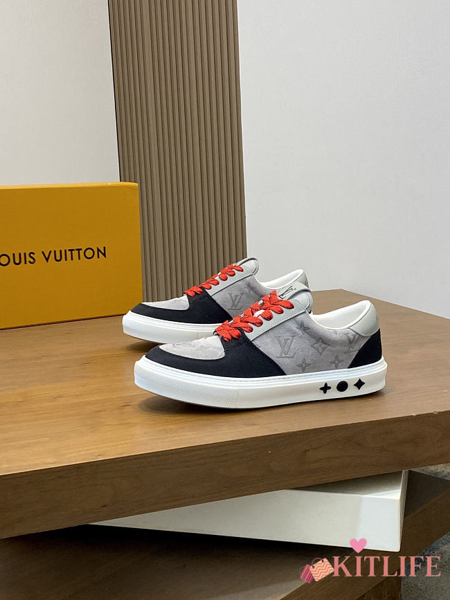 Kitlife Louis Vuitton Trainer Sneaker Grey & Black Waterproof Nubuck Leather - 1