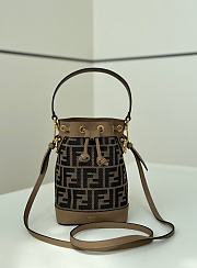 Kitlife Fendi Small Mon Tresor Bag Brown 14x12x18cm - 1