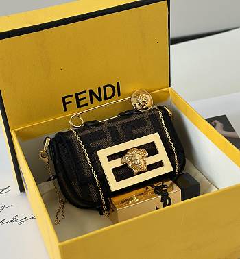 Kitlife Fendi x Versace Fendace Nano Baguette Brown Bag 12x3.5x7.5cm