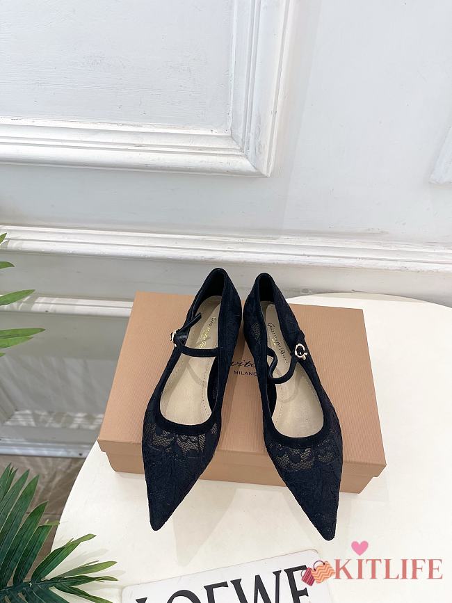 Kitlife Gianvito Rossi Claudia suede-trimmed Lace Mary Jane Shoes Black  - 1
