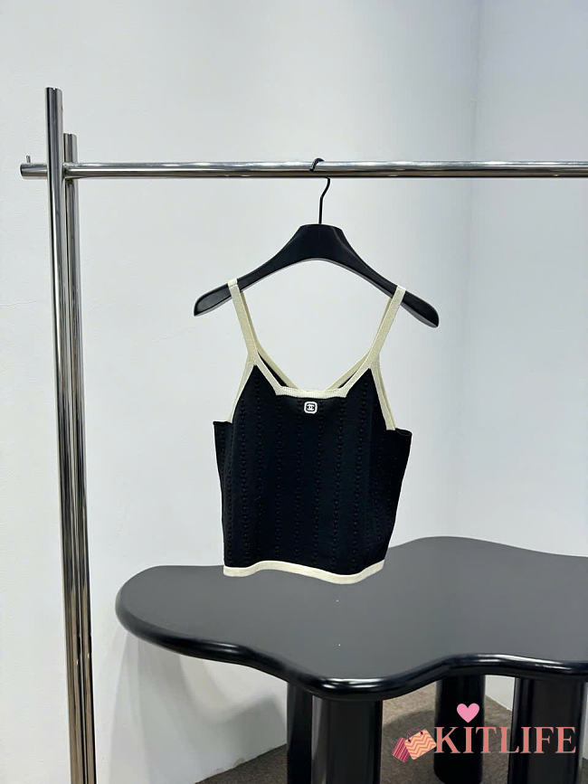 Kitlife Chanel Cotton V-Neck Camisole Black - 1