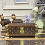 Kitlife Louis Vuitton Cotteville Brown & Red Watch Case Presbyopia M47641 35x9x12cm - 1