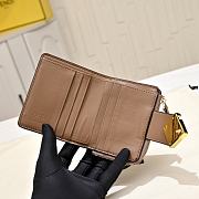 Kitlife Fendi FF Tri-fold Gold-tone Leather Wallet Black & Brown 33202 10x4x8cm  - 4