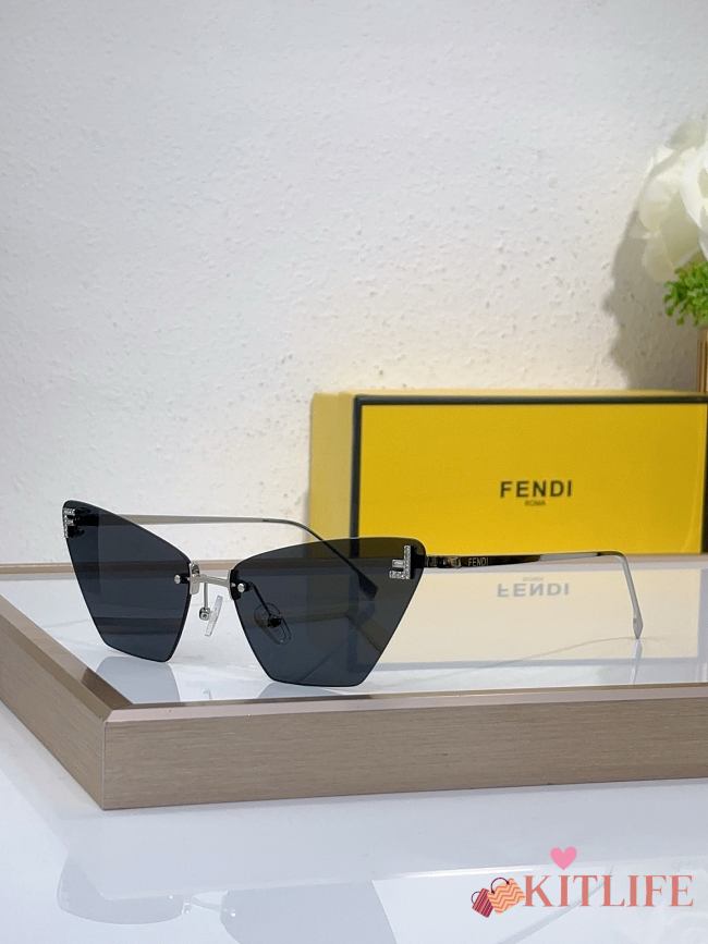Kitlife Fendi Sunglasses FE4160US - 1