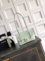 Kitlife Chanel 26P Flap Bag Light Green Grained Shiny Calfskin AS6130 15x22x7cm  - 1