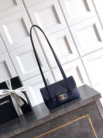 Kitlife Chanel 26P Flap Mini Bag Dark Blue Grained Shiny Calfskin A5807 11.5×17x5cm