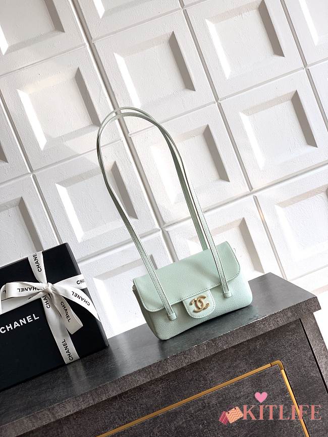 Kitlife Chanel 26P Flap Mini Bag Green Grained Shiny Calfskin A5807 11.5×17x5cm - 1
