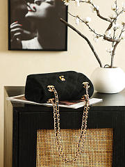 Kitlife Chanel Vintage Chain Bag Suede Black 14x22x10cm - 2