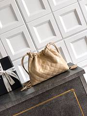 Kitlife Chanel Clutch With Beige Leather Strap Black Lambskin 17x22x8cm - 1