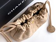 Kitlife Chanel Clutch With Beige Leather Strap Black Lambskin 17x22x8cm - 4