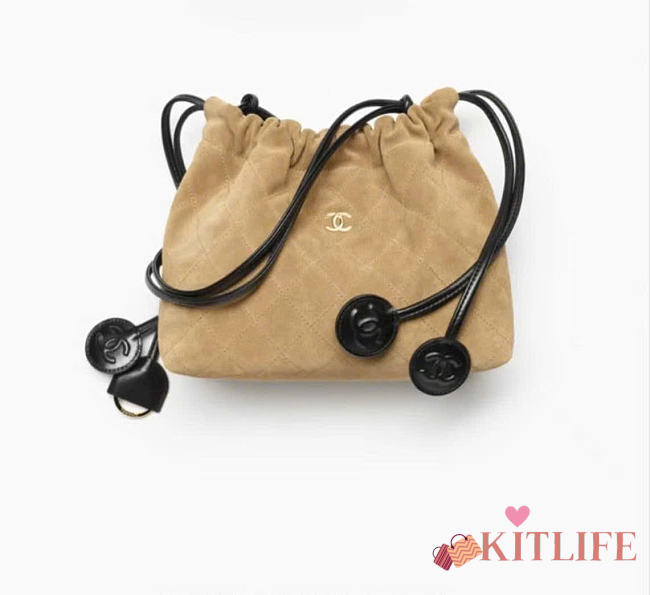 Kitlife Chanel Clutch With Strap Beige Suede 17x22x8cm - 1