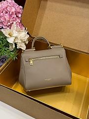 Kitlife Dolce & Gabbana Small My Sicily Handbag In Gray Plongé Calfskin 19x21x14cm  - 5