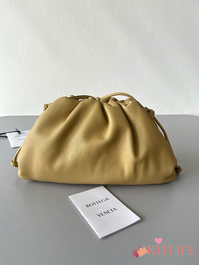 Kitlife Bottega Veneta Pouch Beige 23x13x5cm - 1