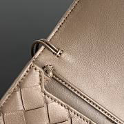 Kitlife Bottega Veneta Andiamo Pouch on Strap Light Brown 836940 19x13x2cm  - 6