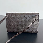 Kitlife Bottega Veneta Andiamo Pouch on Strap Dark Brown 836940 19x13x2cm  - 4