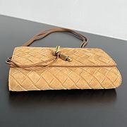 Kitlife Bottega Veneta Andiamo Pouch on Strap Beige Suede 836940 19x13x2cm - 3