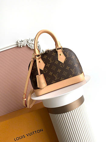 Kitlife Louis Vuitton Alma BB Bag Brown Monogram Canvas M46990 23.5x17.5x11.5cm