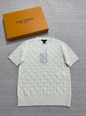 Kitlife Louis Vuitton Embroidered Monogram Knit Top Off-white