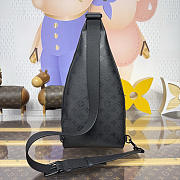 Kitlife Louis Vuitton Duo Crossbody Bag Black M28399 20x42x6cm  - 4