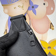Kitlife Louis Vuitton Duo Crossbody Bag Black M28399 20x42x6cm  - 2