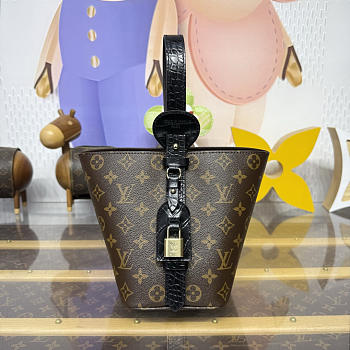 Kitlife Louis Vuitton All In BB BagMonogram Black N30013 16x18x12cm 